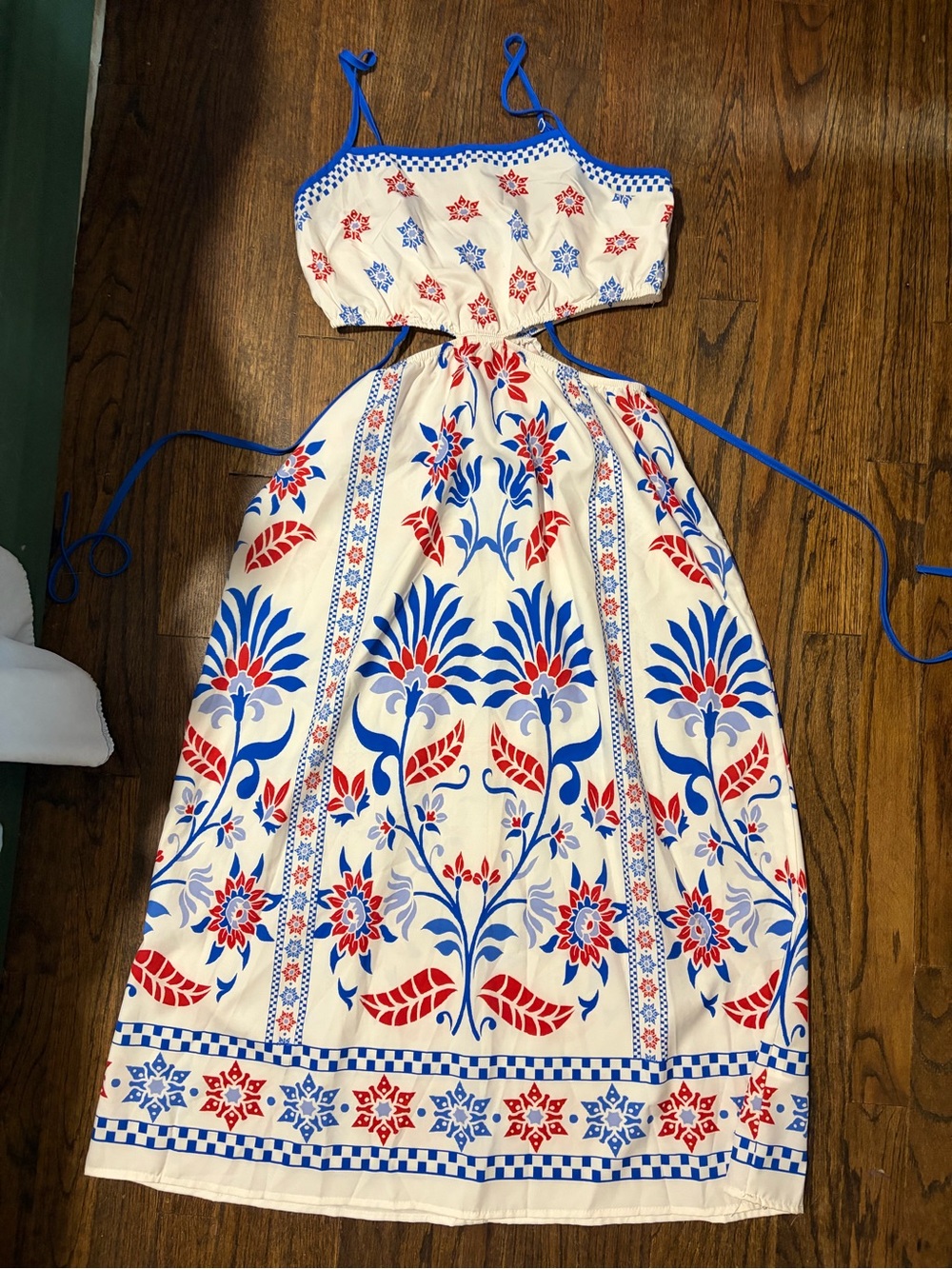 SHEIN Cream Boho Maxi Dress with Blue & Red Floral Print